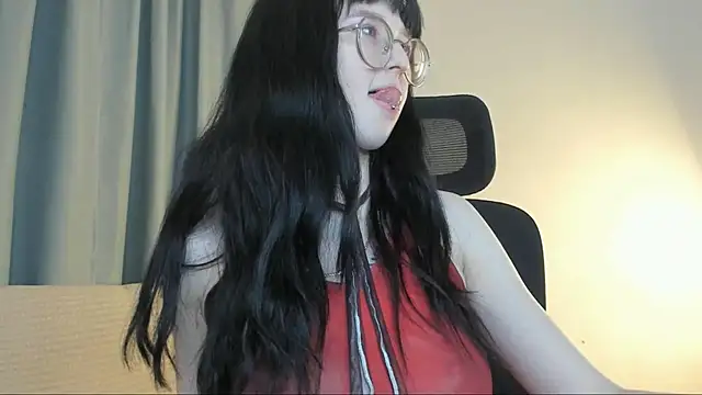 CosmicGleam online show from 04-09-26, 09:10