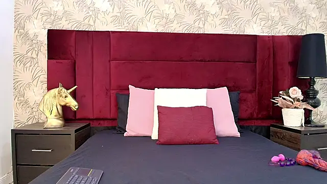 Snapshot of Lara_pons chatting on 02-09-26, 02:04 Lara pons online show from 02-09-26, 02:04