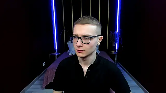 Snapshot of Emmit_Barker chatting on 05-02-26, 07:57 Emmit Barker online show from 05-02-26, 07:57