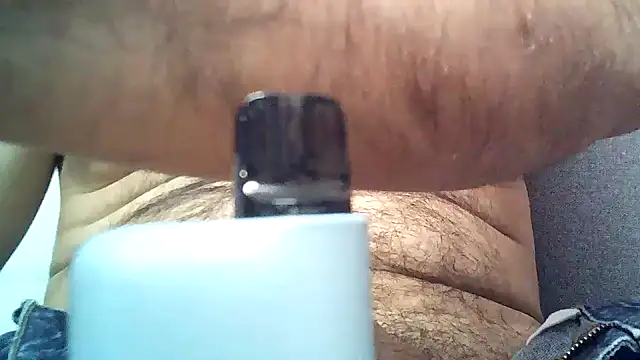 Snapshot of elegantblack chatting on 06-05-26, 12:11 elegantblack online show from 06-05-26, 12:11