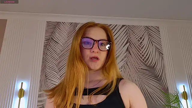 Snapshot of AmandaWatts chatting on 02-23-26, 05:19 AmandaWatts online show from 02-23-26, 05:19