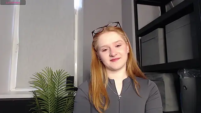 Snapshot of AmandaWatts chatting on 02-21-26, 06:37 AmandaWatts online show from 02-21-26, 06:37