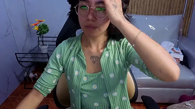 Lynn turner online show from 02-03-26, 12:54