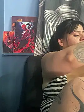 Snapshot of Luna_bigtitss777 chatting on 02-16-26, 03:54 Luna bigtitss777 online show from 02-16-26, 03:54