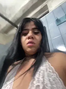 Snapshot of Luna_bigtitss777 chatting on 02-02-26, 12:15 Luna bigtitss777 online show from 02-02-26, 12:15