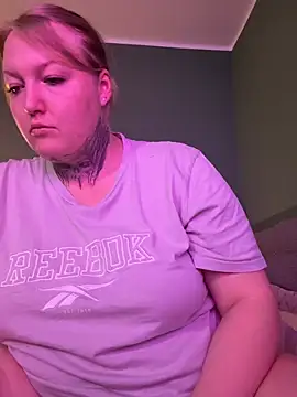 Lolaaxxx13 online show from 07-17-26, 08:39