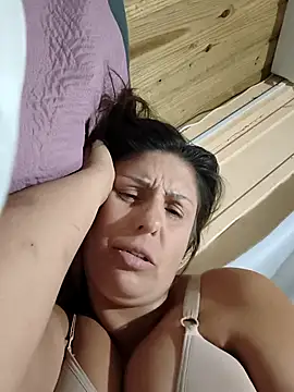 deboragta online show from 02-06-26, 02:24