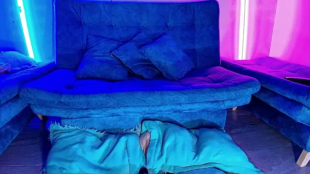 Snapshot of Giaa_Moretii chatting on 02-19-26, 04:53 Giaa Moretii online show from 02-19-26, 04:53