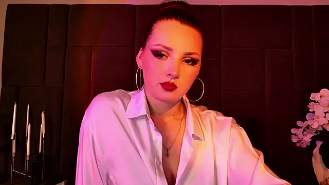 Snapshot of Vixsariaaa chatting on 02-01-26, 04:27 Vixsariaaa online show from 02-01-26, 04:27