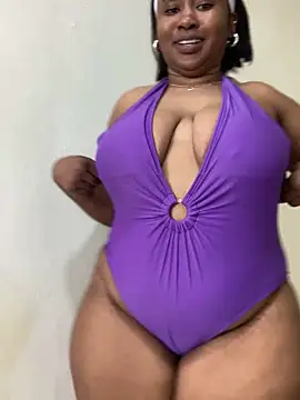MeekyCurvyAss online show from 05-09-26, 02:42