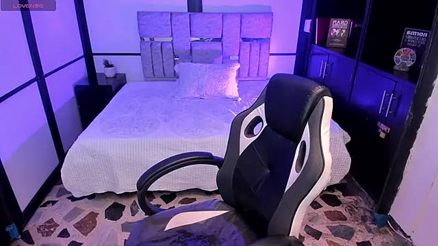 Snapshot of GemmaBrown chatting on 02-17-26, 01:08 GemmaBrown online show from 02-17-26, 01:08