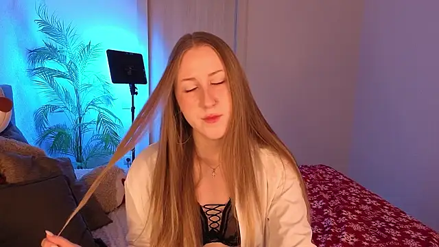 CassieReborn online show from 02-02-26, 09:58