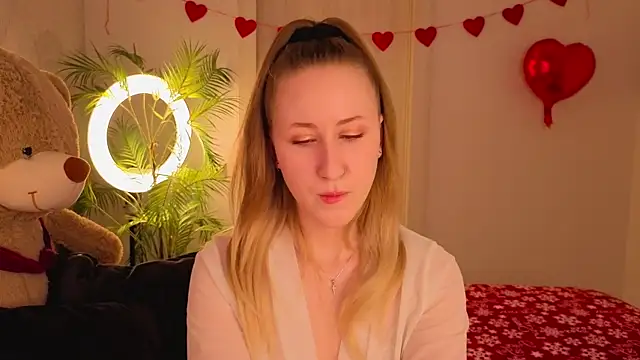 CassieReborn online show from 02-24-26, 04:08