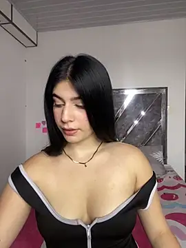  HannahFox  online show from 02-04-26, 10:38