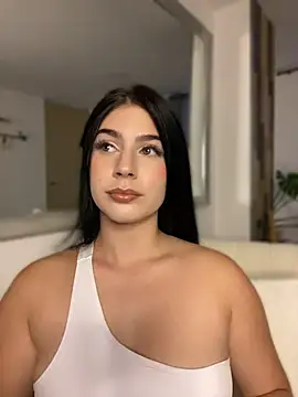  HannahFox  online show from 06-18-26, 10:59