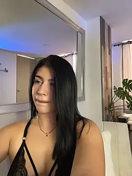  HannahFox  online show from 06-09-26, 10:00