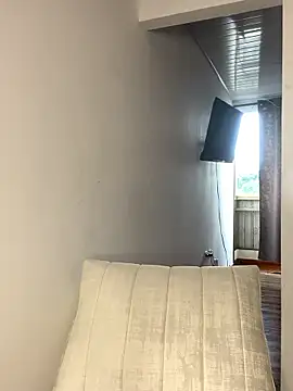  HannahFox  online show from 02-06-26, 10:17