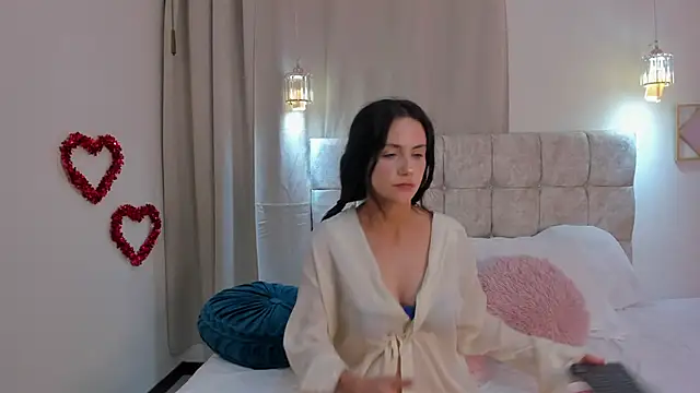 danaalamiri2 online show from 03-11-26, 01:21