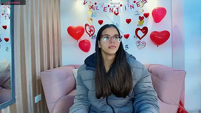 Luna Millers online show from 02-22-26, 12:51