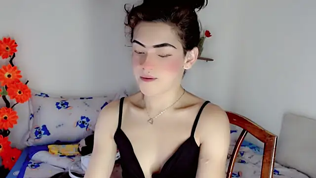 NathalialLooes online show from 06-23-26, 06:22
