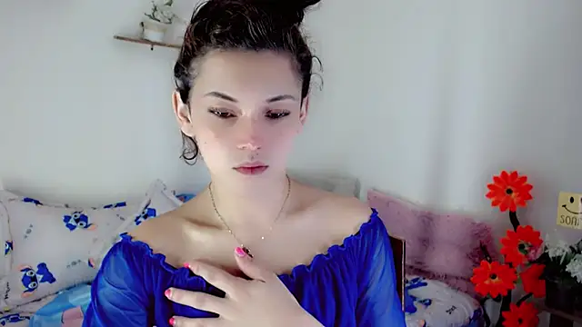 NathalialLooes online show from 06-20-26, 08:47