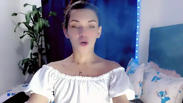 NathalialLooes online show from 07-14-26, 09:21