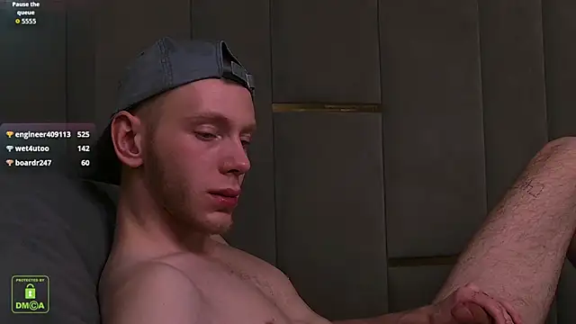 Snapshot of ZidNevil chatting on 02-06-26, 08:43 ZidNevil online show from 02-06-26, 08:43