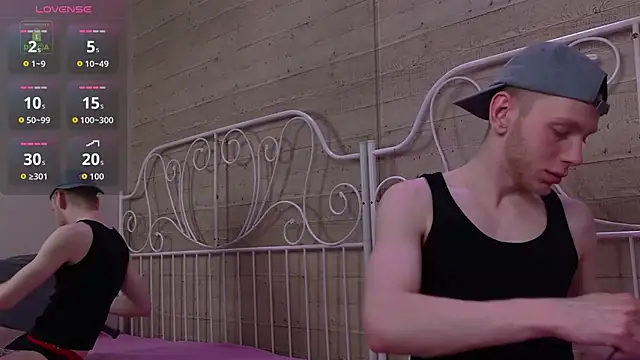 Snapshot of ZidNevil chatting on 02-15-26, 08:30 ZidNevil online show from 02-15-26, 08:30