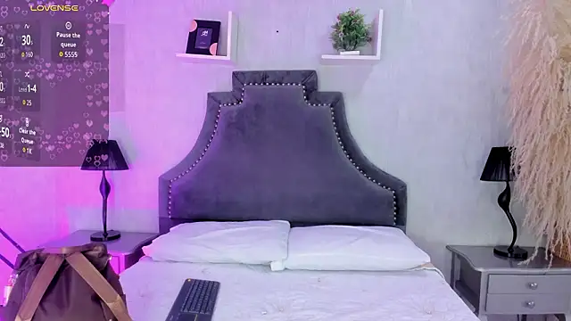 KarelyMitchel online show from 03-13-26, 12:32