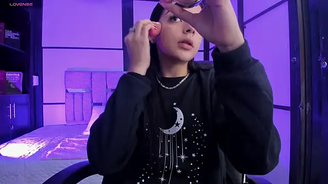 KarelyMitchel online show from 02-07-26, 02:03