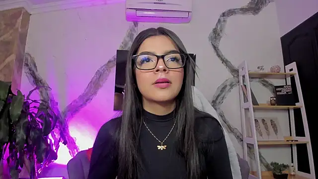 KarelyMitchel online show from 02-22-26, 01:35