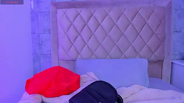 CleoFoxx  online show from 02-05-26, 02:02