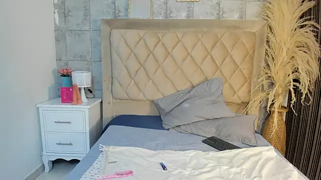 CleoFoxx  online show from 03-28-26, 12:28