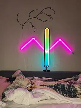 AlyaX X online show from 03-25-26, 08:08