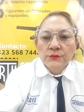 Snapshot of JULIETA_21- chatting on 04-25-26, 02:14 JULIETA 21- online show from 04-25-26, 02:14