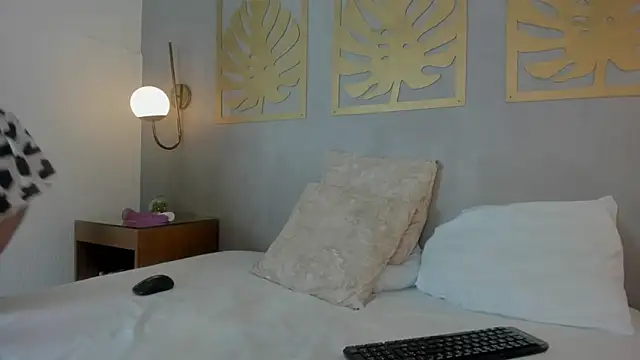 duna23  online show from 03-14-26, 12:22