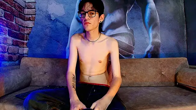 Snapshot of Jax_valentine chatting on 01-31-26, 11:14 Jax valentine online show from 01-31-26, 11:14