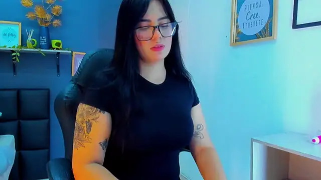 Snapshot of eliza_pink24 chatting on 02-12-26, 09:47 eliza pink24 online show from 02-12-26, 09:47