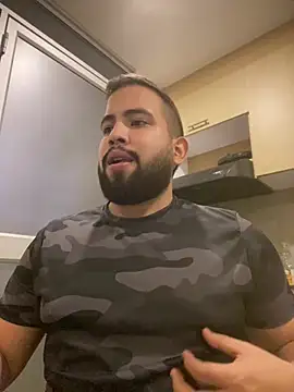 Snapshot of Dalton_s chatting on 02-12-26, 11:37 Dalton s online show from 02-12-26, 11:37