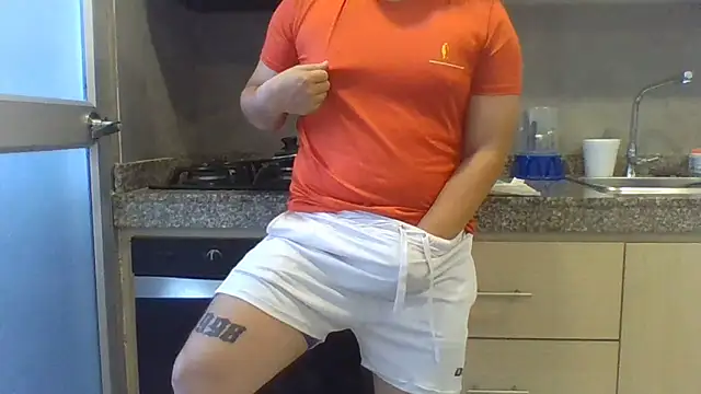Snapshot of Dalton_s chatting on 06-16-26, 10:21 Dalton s online show from 06-16-26, 10:21