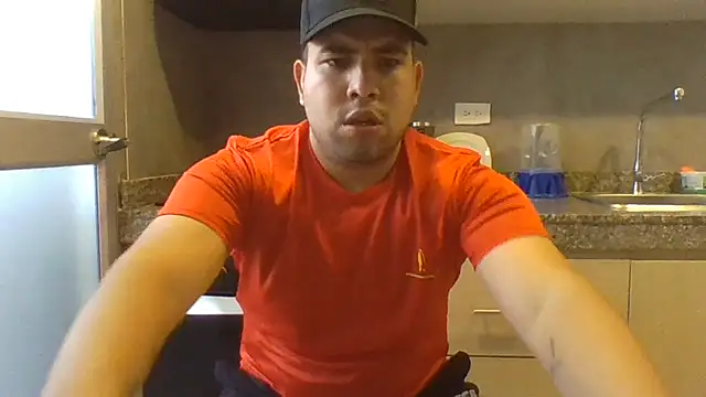 Snapshot of Dalton_s chatting on 07-18-26, 10:29 Dalton s online show from 07-18-26, 10:29