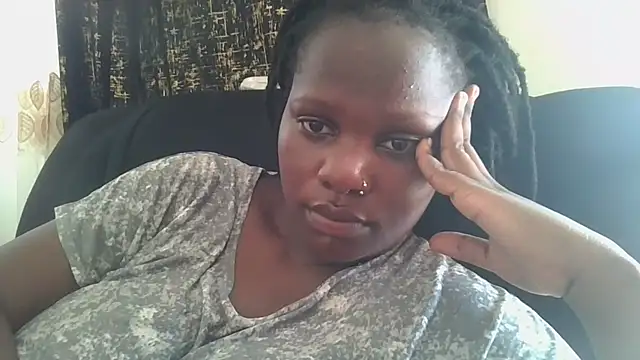 MIlk Spray  online show from 02-25-26, 07:52