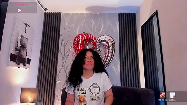 Snapshot of Zoe-yanin chatting on 02-16-26, 07:01 Zoe-yanin online show from 02-16-26, 07:01