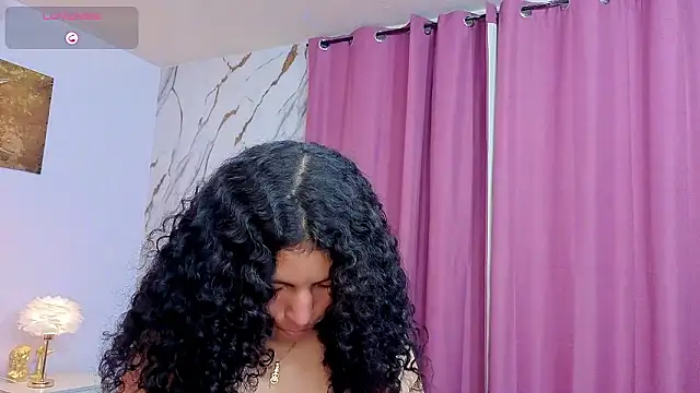 Snapshot of Zoe-yanin chatting on 02-10-26, 07:02 Zoe-yanin online show from 02-10-26, 07:02