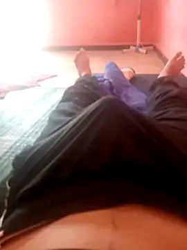 Snapshot of younes_777 chatting on 07-28-26, 11:39 younes 777 online show from 07-28-26, 11:39