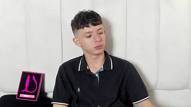 David Roy  online show from 02-26-26, 01:33