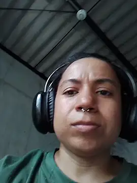 chiarafustox online show from 04-02-26, 05:52