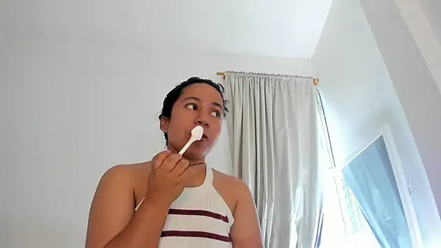 Snapshot of chiarafustox chatting on 02-24-26, 07:59 chiarafustox online show from 02-24-26, 07:59