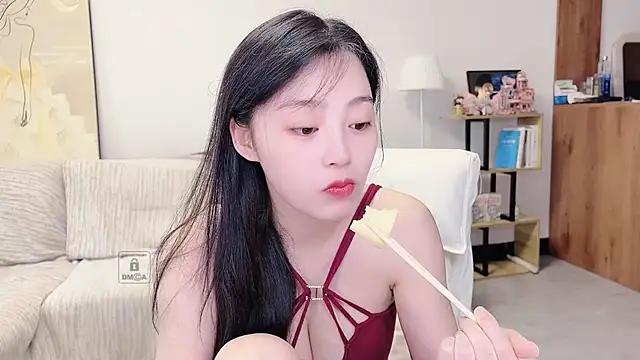 TaixiDiary online show from 06-18-26, 05:28