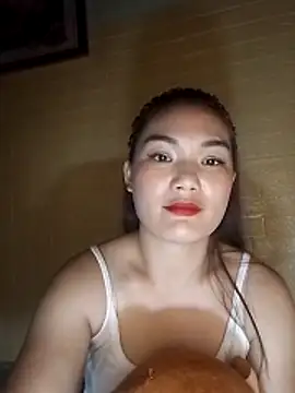 Snapshot of AYW-29 chatting on 02-26-26, 05:24 AYW-29 online show from 02-26-26, 05:24